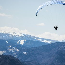 Comprendre le FL140 : un aperçu détaillé sur les sauts en parachute